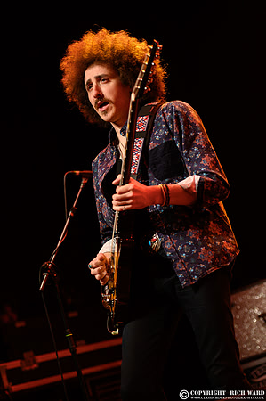 Robert Jon & The Wreck