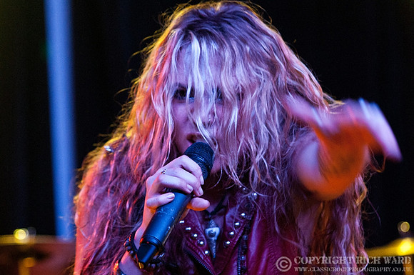 Kobra & The Lotus
