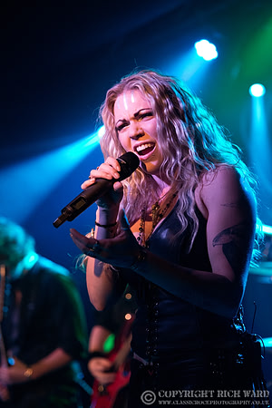 Kobra & The Lotus