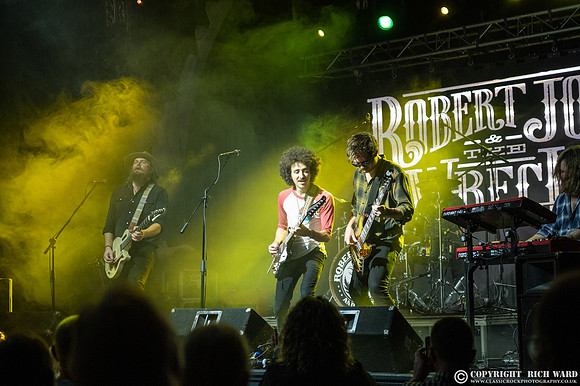 Robert Jon & The Wreck