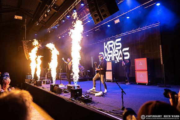 Kris Barras Band