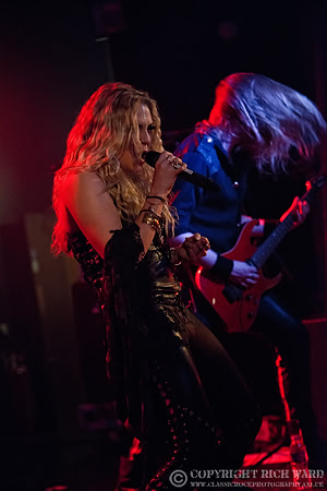 Kobra & The Lotus