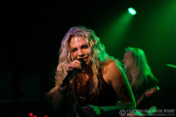 Kobra & The Lotus